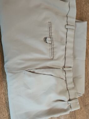 Dockers Cream Khaki Chino Pants 44-30